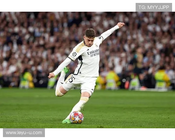 维蒂尼亚 vs 巴尔韦德：动力型中场跑动覆盖与攻防效率对比分析