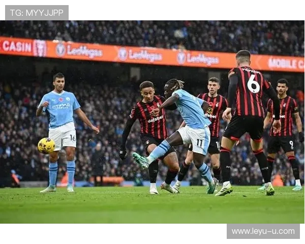 巴黎圣日耳曼比赛中边路突破依赖增加，反映进攻选择多样性调整和防守压力变化影响