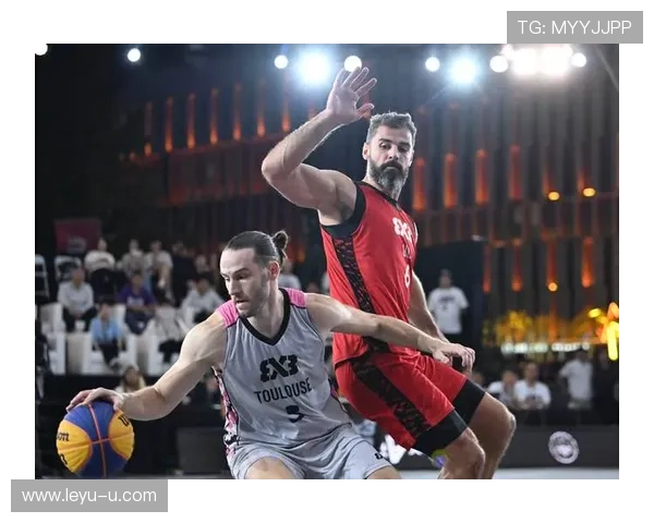 三秒规则在不同国家的篮球比赛中有什么区别，国际篮联和NBA的判罚标准解读